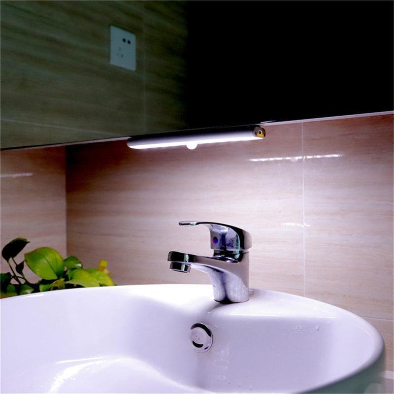 Lâmpada de LED com Sensor de Movimento - Ilumi™ - Lojas Promorin