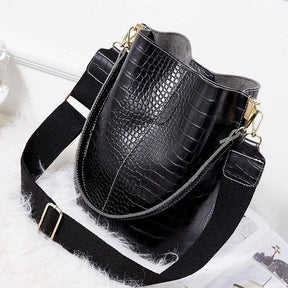 Bolsa Feminina de Couro Crocodilo - Lojas Promorin