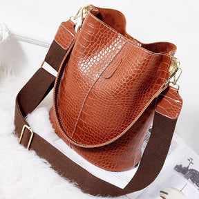 Bolsa Feminina de Couro Crocodilo - Lojas Promorin