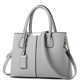 Bolsa Feminina de Ombro em Couro - Fabrine