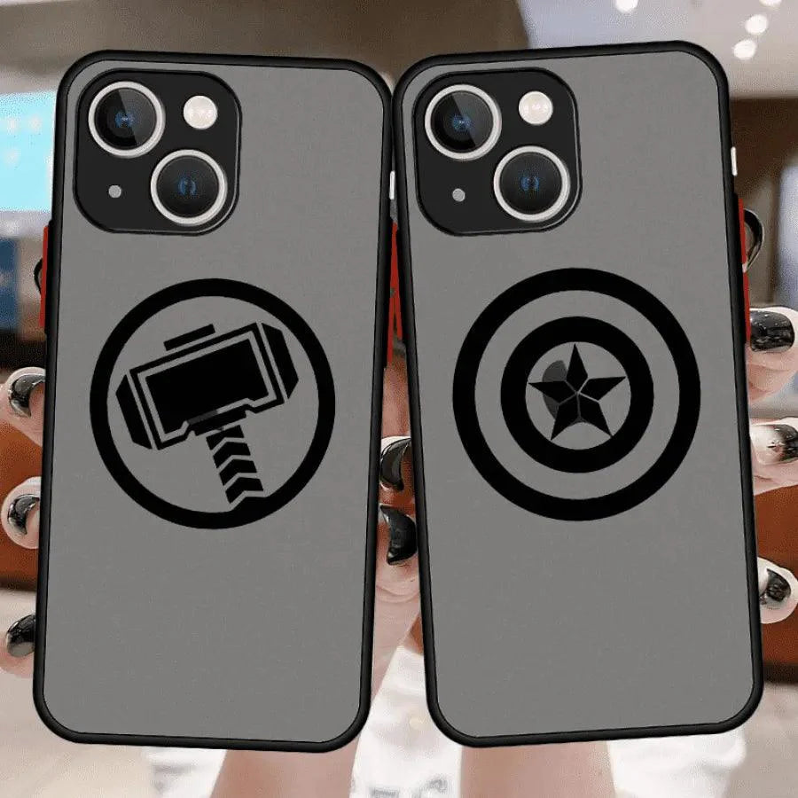 Capinha Iphone Marvel Superheroes Logo Translúcida - Case de Alta Proteção e Resistência - Lojas Promorin