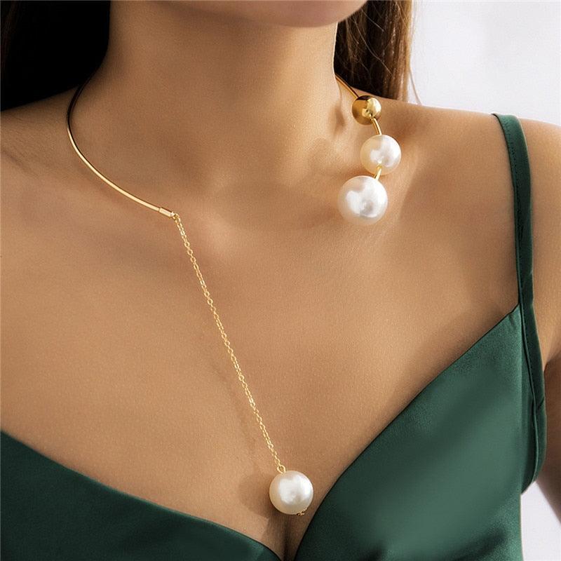 Colar Clavícula com Pérolas - Lojas Promorin