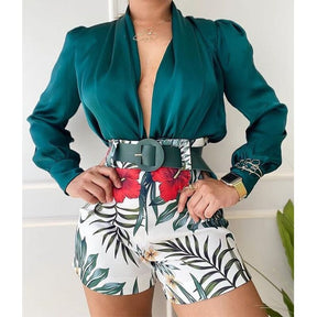 Conjunto Camisa de Manga Comprida Bufante + Short Floral com Cinto