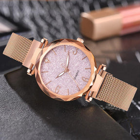 Relógio Feminino QUARTZ Crystal Rosê - Luxuoso com Pulseira Rosê Gold e Fundo Cristal Rosê (ÚLTIMAS PEÇAS EM QUEIMA DE ESTOQUE) - Lojas Promorin
