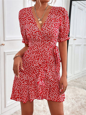 Vestido Curto Estampa Floral Amélia